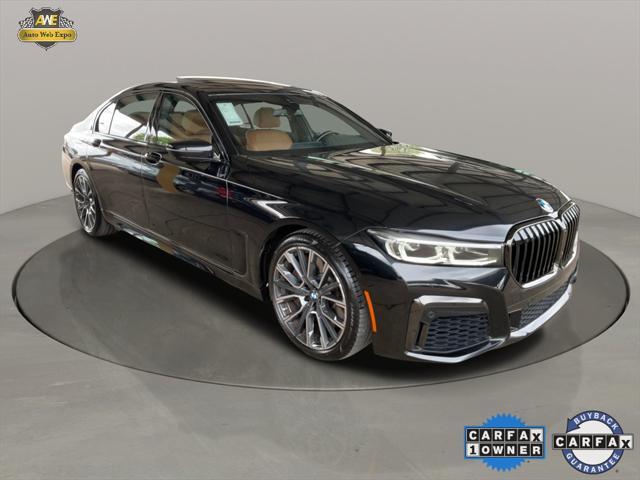 2022 BMW 740