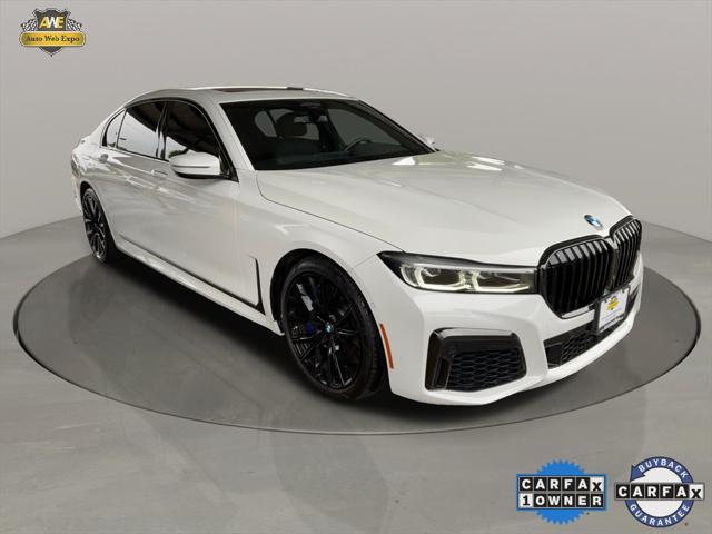2022 BMW 740
