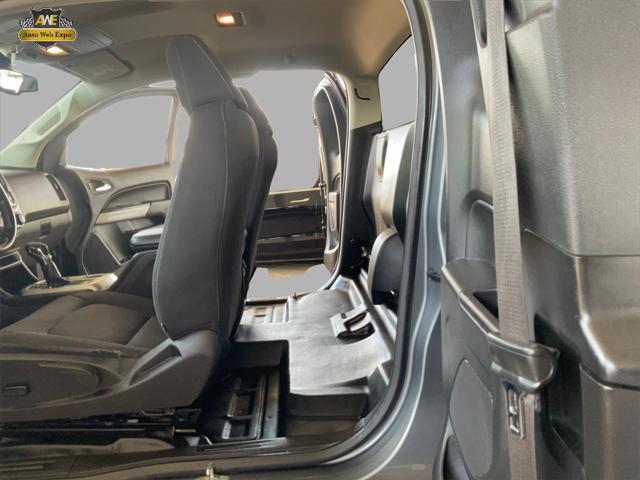 Photo of 2022 Satin Steel Metallic Chevrolet Colorado