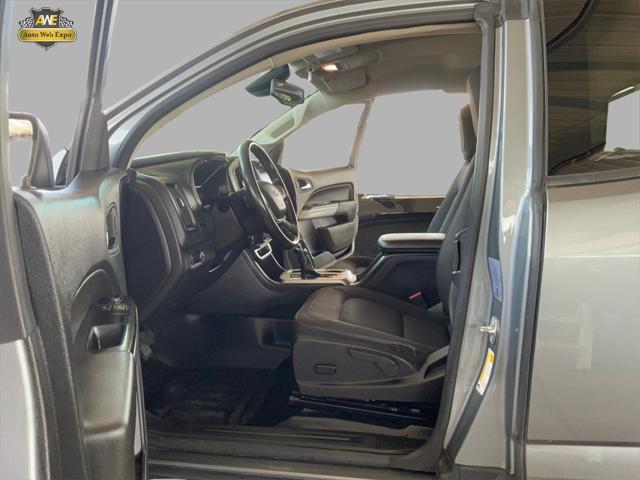 Photo of 2022 Satin Steel Metallic Chevrolet Colorado