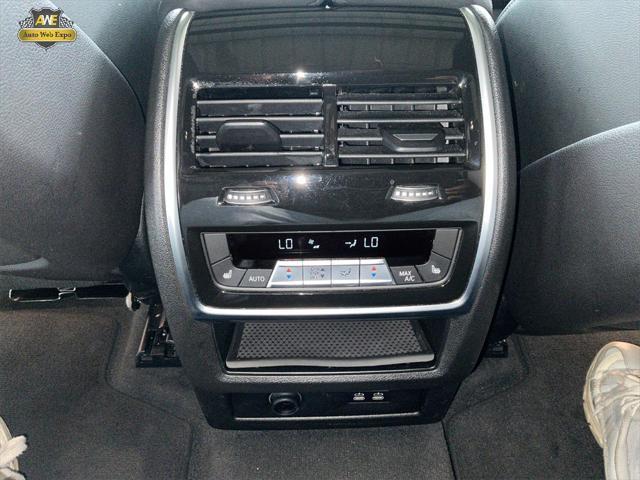 Photo of 2024 Black Sapphire Metallic BMW X5
