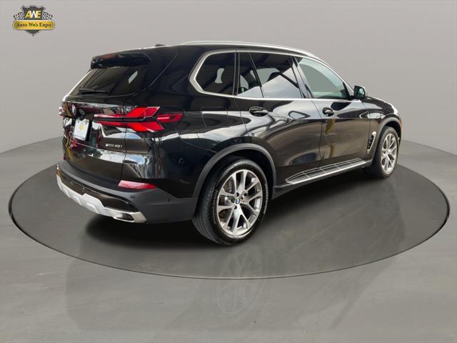 Photo of 2024 Black Sapphire Metallic BMW X5