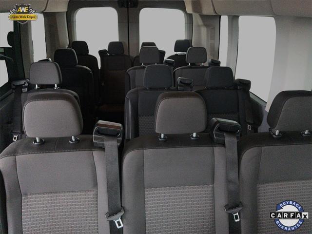 Photo of 2018 Blue Ford Transit-350