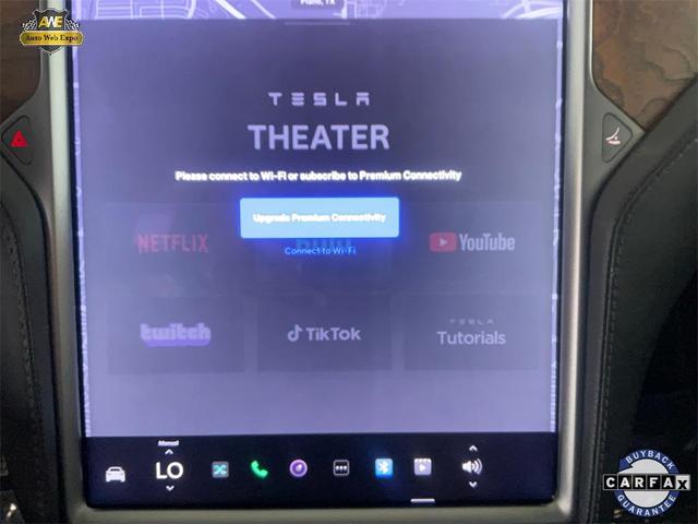 Photo of 2019 Midnight Silver Metallic Tesla Model X