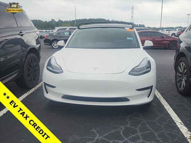 Photo of 2020 Pearl White Multi-Coat Tesla Model 3