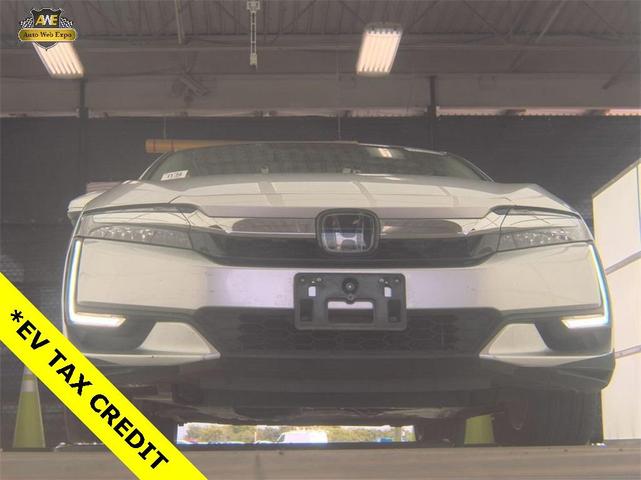 Photo of 2019 Silver Metallic Honda Clarity Plug-In Hybrid