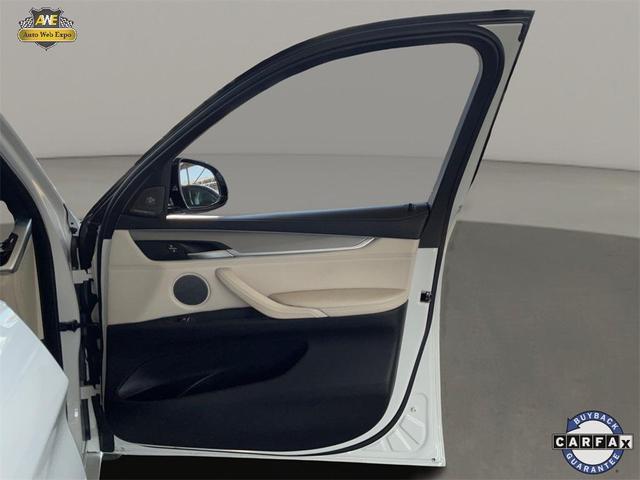 Photo of 2018 Mineral White Metallic BMW X6