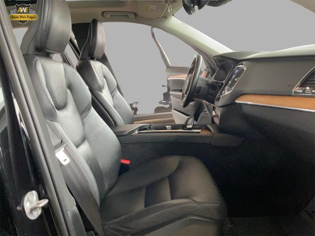 Photo of 2023 Black Volvo XC90