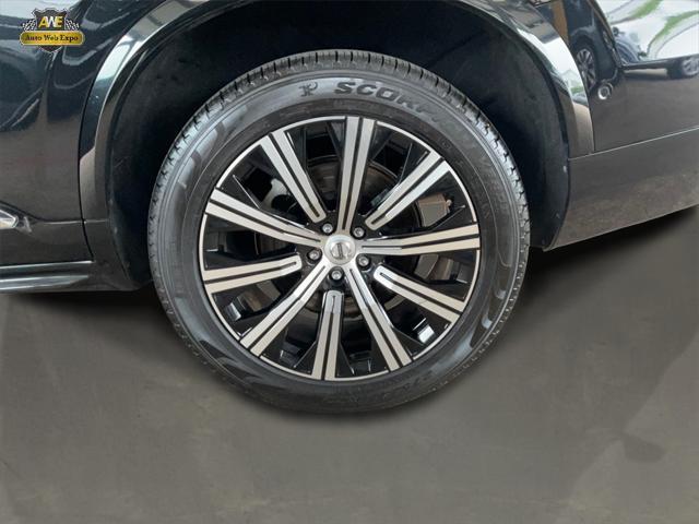 Photo of 2023 Black Volvo XC90