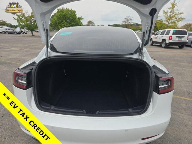 Photo of 2020 Pearl White Multi-Coat Tesla Model 3