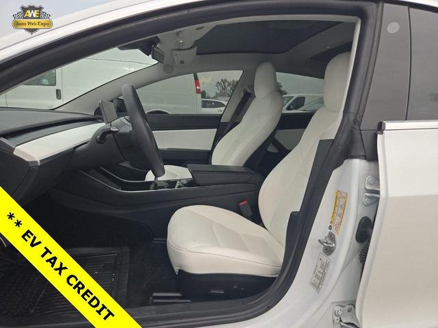 Photo of 2020 Pearl White Multi-Coat Tesla Model 3