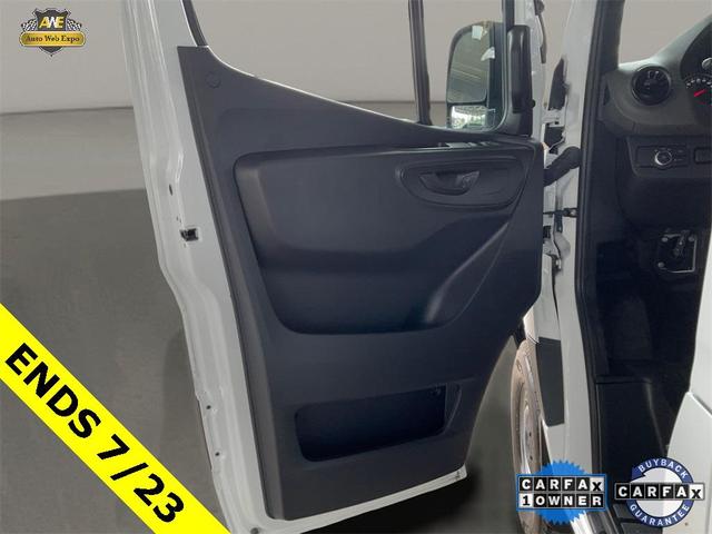 Photo of 2023 White Mercedes-Benz Sprinter 2500