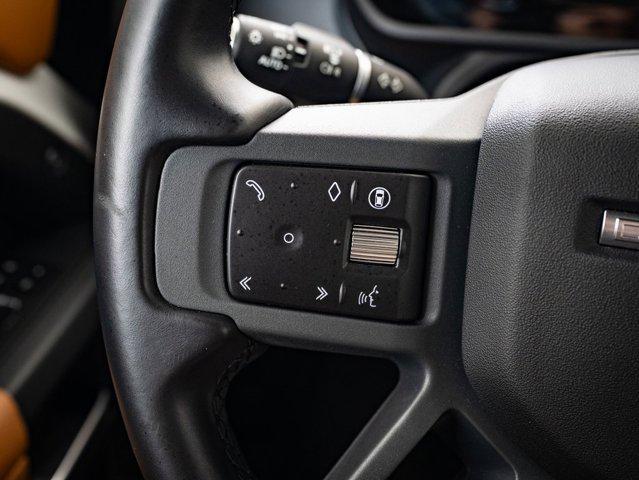 Photo of 2024 Fuji White Land Rover Defender