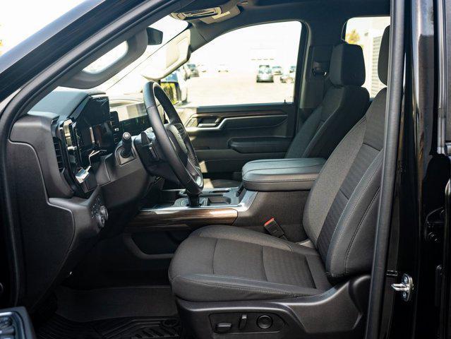 Photo of 2024 Black Chevrolet Silverado 1500