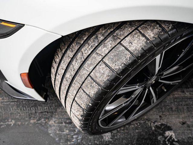 Photo of 2022 Fuji White Jaguar F-TYPE