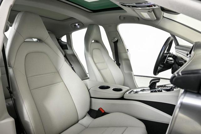 Photo of 2023 Gentian Blue Metallic Porsche Panamera