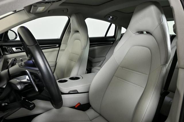 Photo of 2023 Gentian Blue Metallic Porsche Panamera