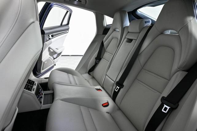 Photo of 2023 Gentian Blue Metallic Porsche Panamera