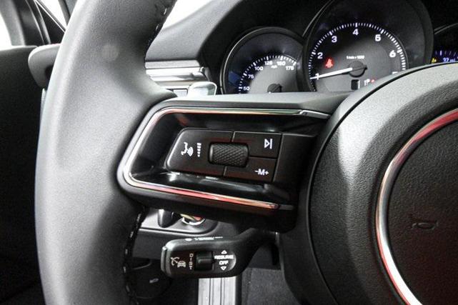 Photo of 2025 Black Porsche Macan