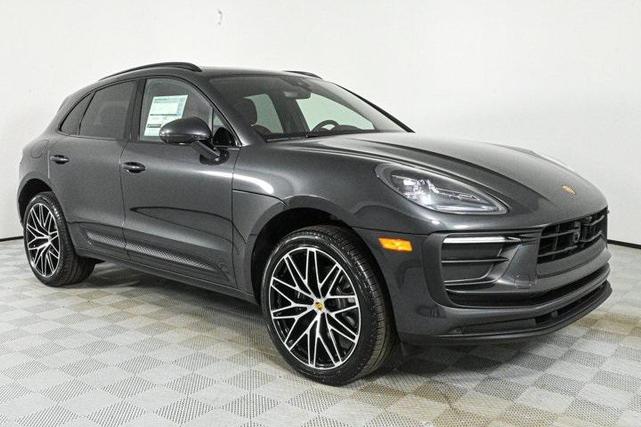 Photo of 2025 Black Porsche Macan