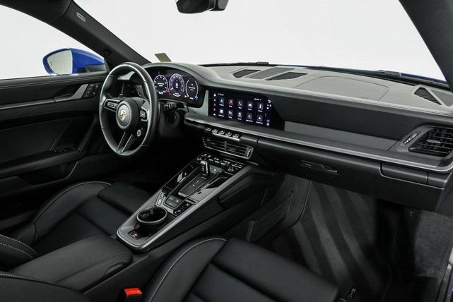 Photo of 2025 Lugano Blue Porsche 911