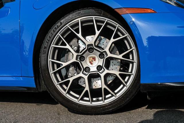Photo of 2025 Lugano Blue Porsche 911