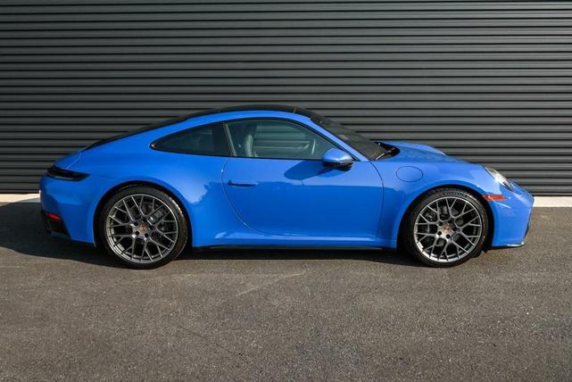 Photo of 2025 Lugano Blue Porsche 911