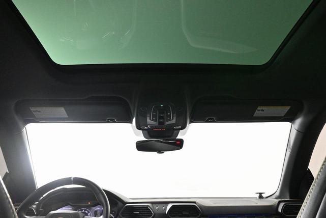 Photo of 2022 Purple Lamborghini Urus