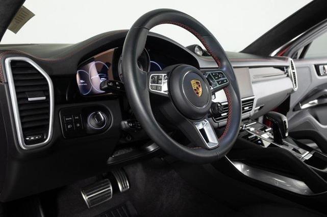 Photo of 2023 Carmine Red Porsche Cayenne