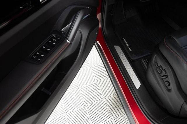 Photo of 2023 Carmine Red Porsche Cayenne