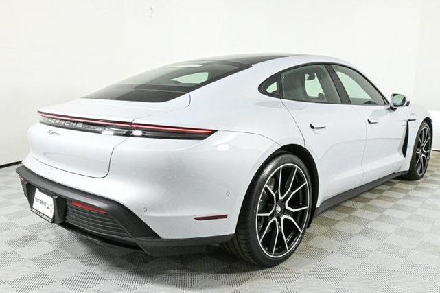 Photo of 2025 Gray Porsche Taycan