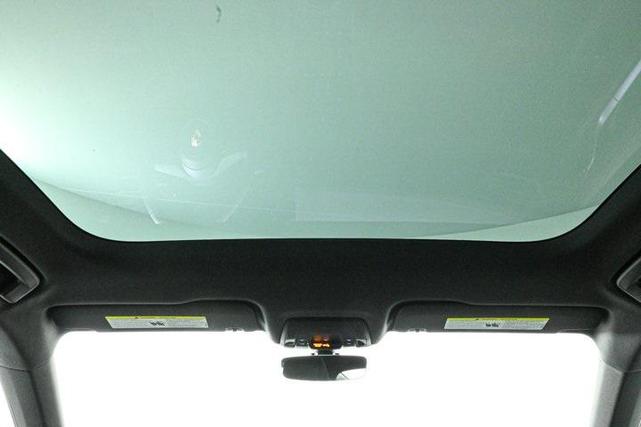 Photo of 2025 Gray Porsche Taycan