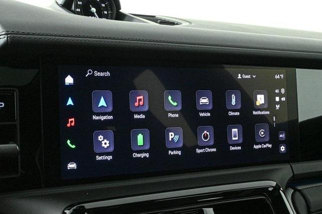 Photo of 2025 Dolomite Silver Metallic Porsche Panamera E-Hybrid