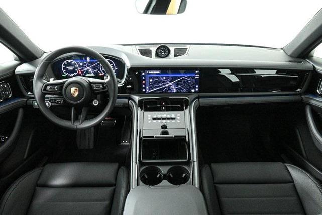 Photo of 2025 Dolomite Silver Metallic Porsche Panamera E-Hybrid