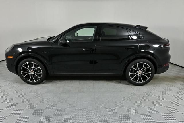 Photo of 2025 Porsche Cayenne