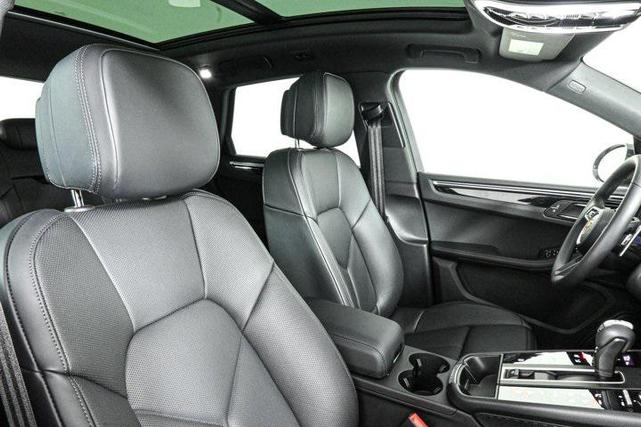 Photo of 2025 Gray Porsche Macan