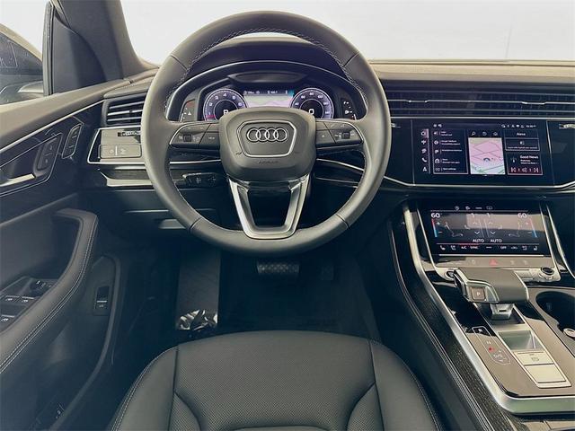 Photo of 2025 Mythos Black Metallic Audi Q8