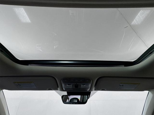 Photo of 2022 Ebony Black Kia Telluride