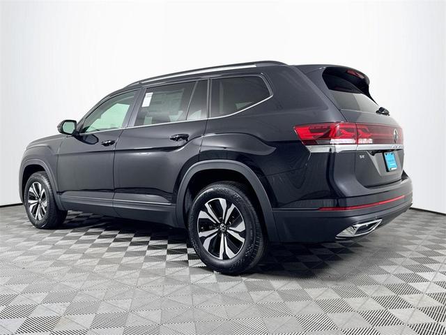 Photo of 2025 Deep Black Pearl Volkswagen Atlas