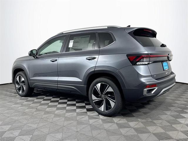 Photo of 2025 Platinum Volkswagen Taos