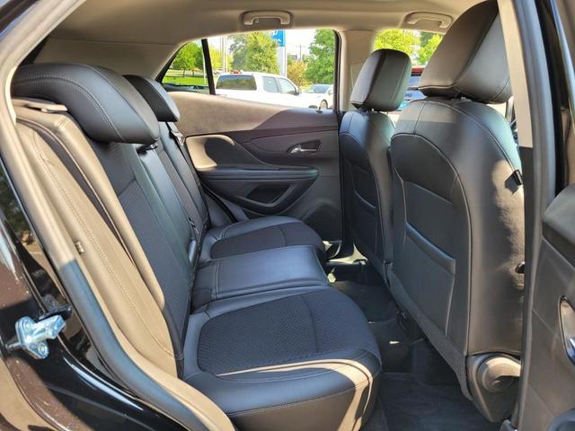 Photo of 2022 Ebony Twilight Metallic Buick Encore
