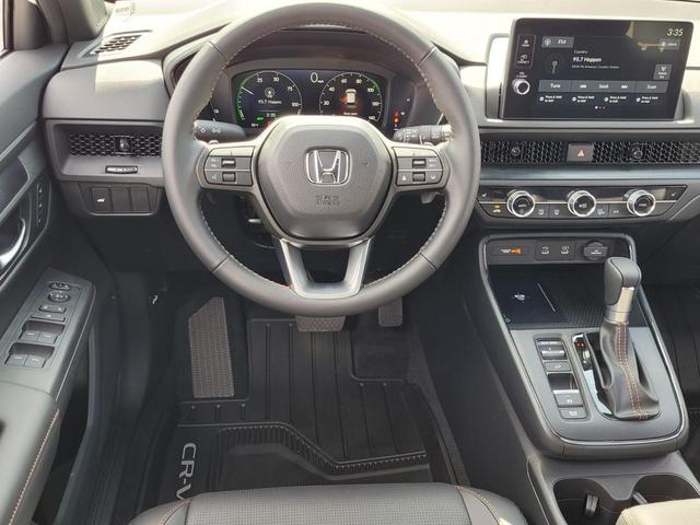 Photo of 2026 Platinum White Pearl Honda CR-V Hybrid