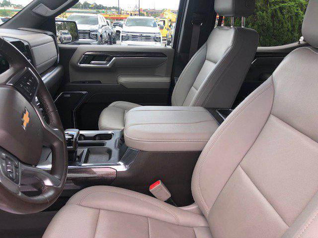 Photo of 2023 Summit White Chevrolet Silverado 1500