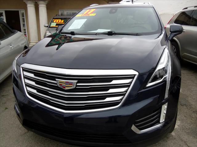 Photo of 2017 Blue Cadillac XT5
