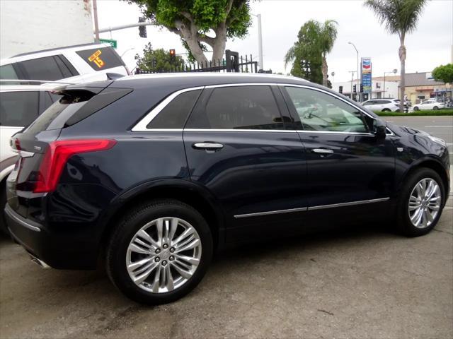 Photo of 2017 Blue Cadillac XT5