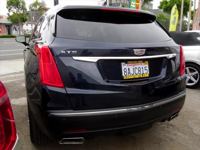 Photo of 2017 Blue Cadillac XT5