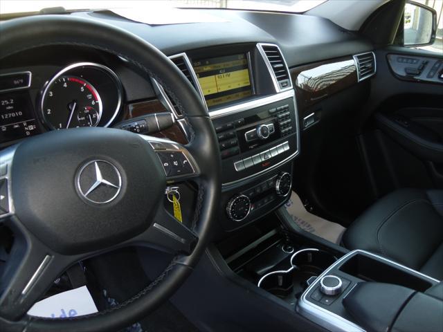 Photo of 2012 Black Mercedes-Benz M-Class