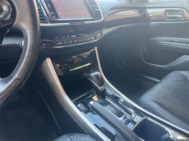 Photo of 2017 White Honda Accord Hybrid