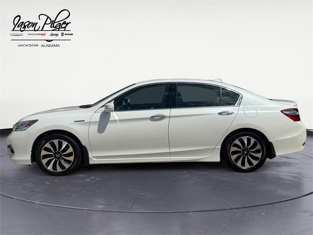 Photo of 2017 White Honda Accord Hybrid