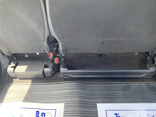 Photo of 2022 Iconic Silver Metallic Ford F-150